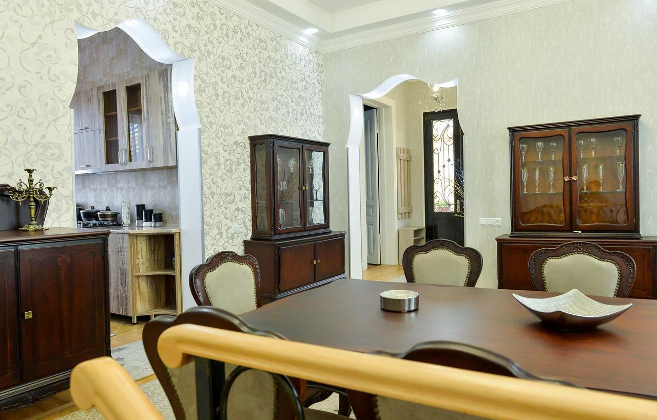 Hotel Bibi Kutaisi Esterno foto